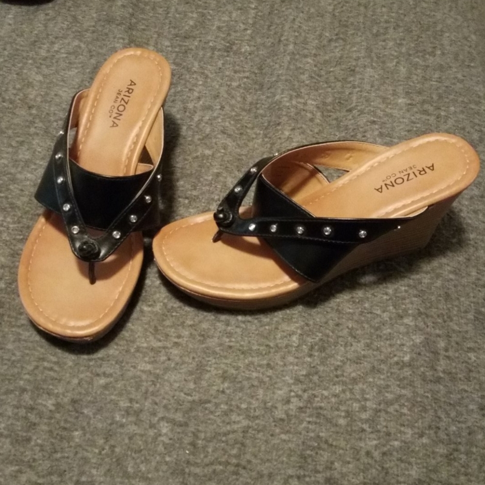 Arizona Jean Co Wedge Sandals